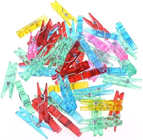 Norhogo 100 Stück Mini-Kunststoff-Wäscheklammern, Mini-Clip mit Feder für Tücher und Fotos, Party-Dekoration, Kunst und Handwerk, Kinder-Sammelalbum, 4,5 cm (farblig transparent) von Norhogo