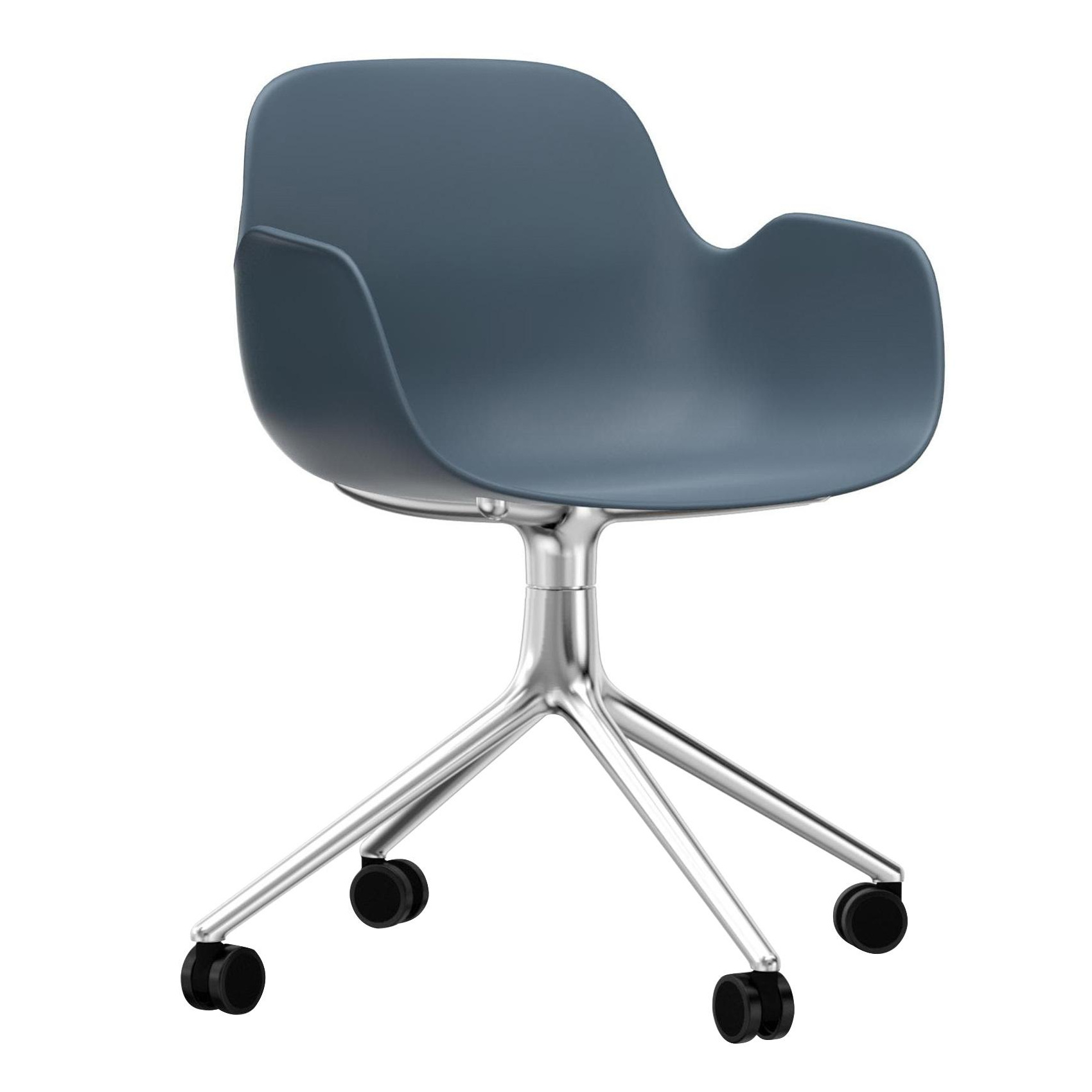 Normann Copenhagen - Form Drehstuhl mit Rollen 4W Gestell Aluminium - blau/Sitzschale Polypropylen/Gestell aluminium /BxHxT 54x80x55,5cm von Normann Copenhagen