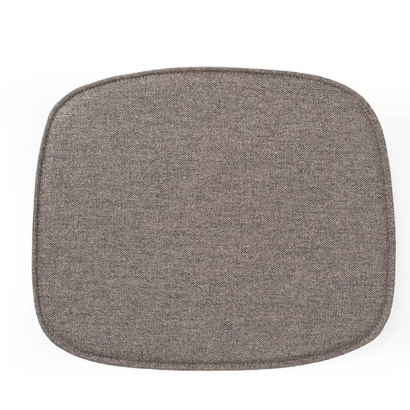 Normann Copenhagen - Form Sitzkissen - grau/Camira Main Line Flax MLF26/LxB 46x39cm von Normann Copenhagen