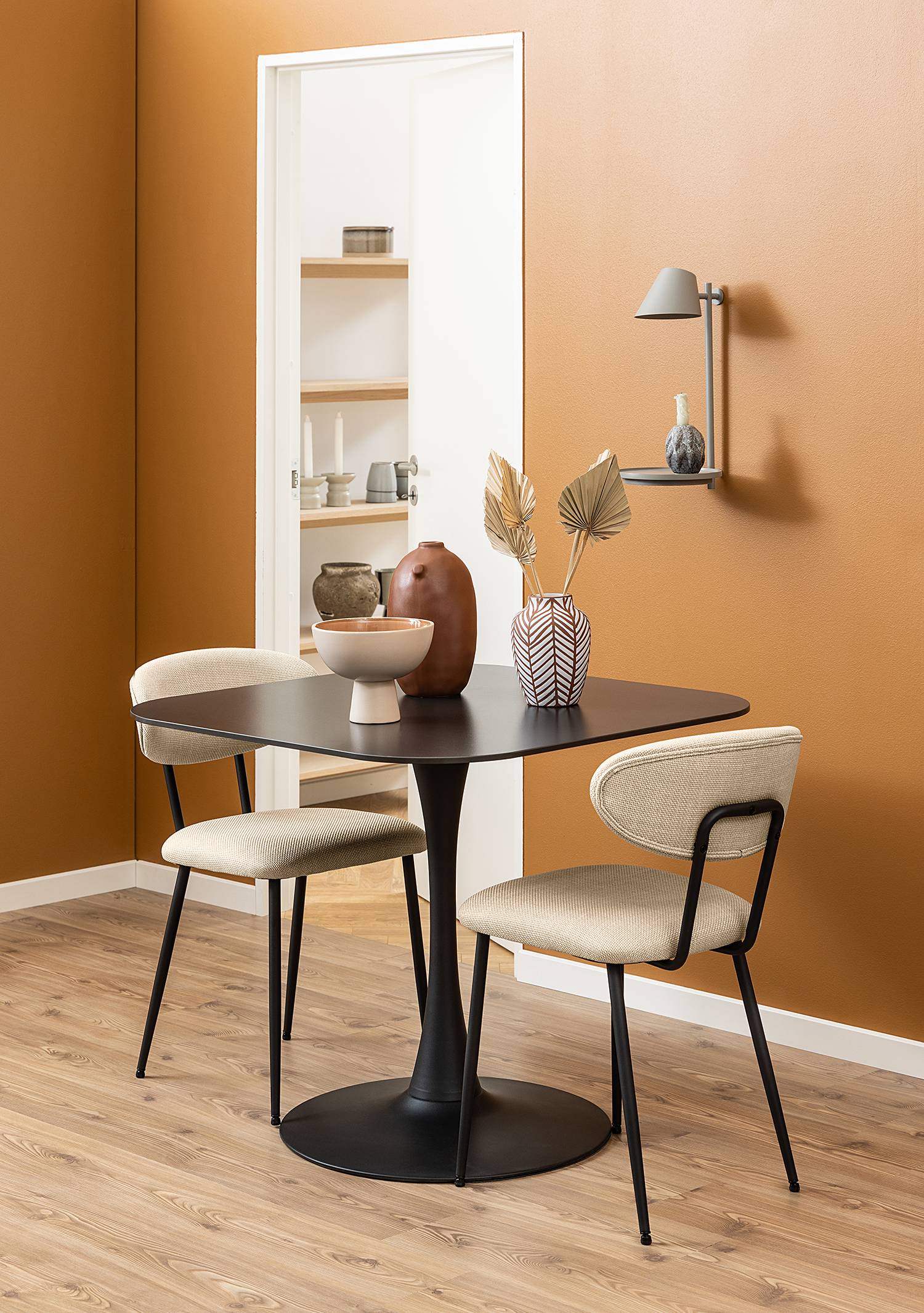 home24 Esszimmerstuhl Almsted 2er-Set 44 x 79 x 53cm Strukturstoff Badia: Beige Beige home24 Esszimmerstuhl Almsted 2er-Set 44 x 79 x 53cm Strukturstoff Badia: Beige Beige von home24