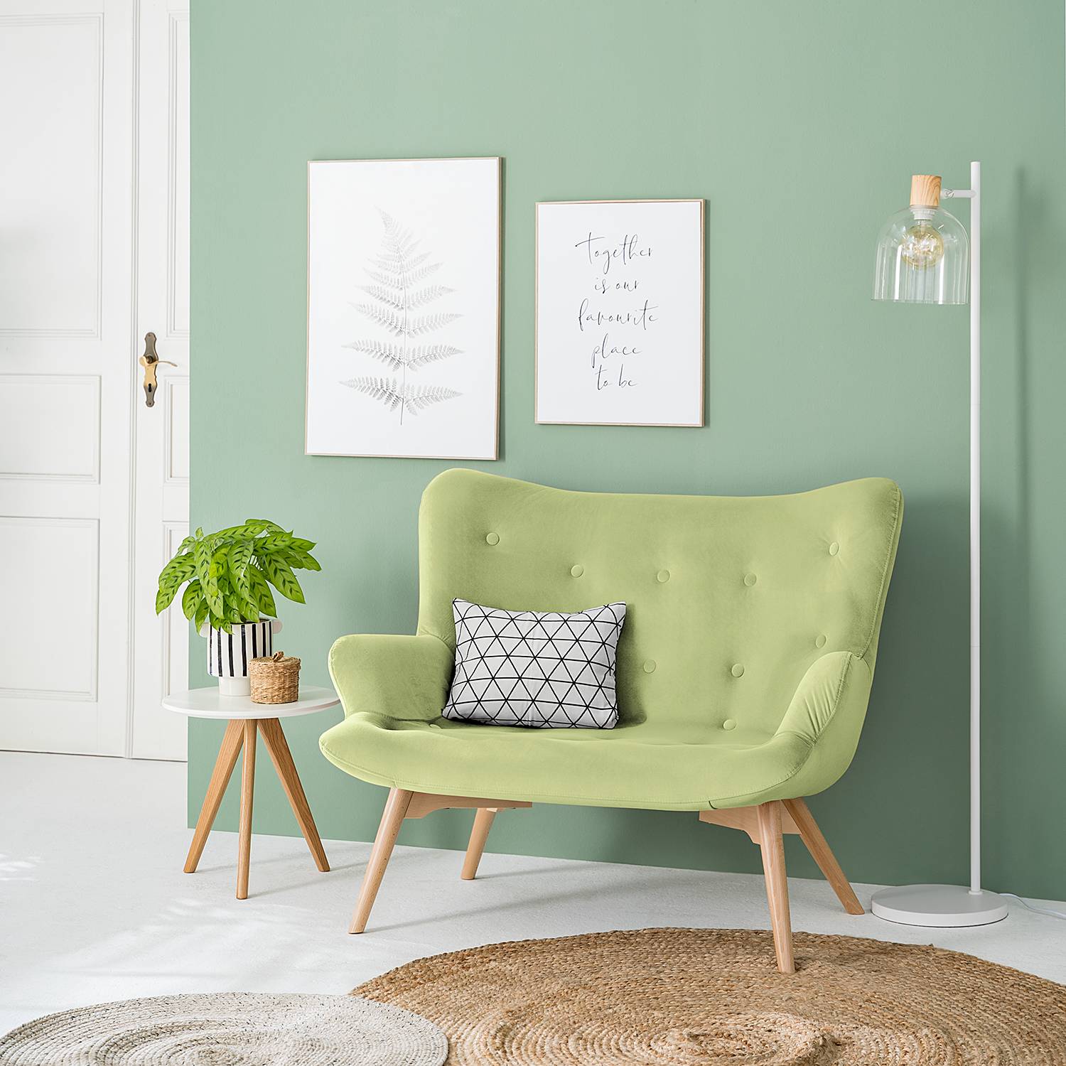 home24 2-Sitzer Sofa Grün Samt Vaia 115 x 90 x 85cm Skandi von home24