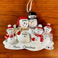 5 Erwartung Familie Personalisierte Weihnachtsverzierung, Neues Baby Erwartet Verzierung, Wir Erwarten Schneemann, Schwangere Mutter Verzierung von NorthPoleTreasures