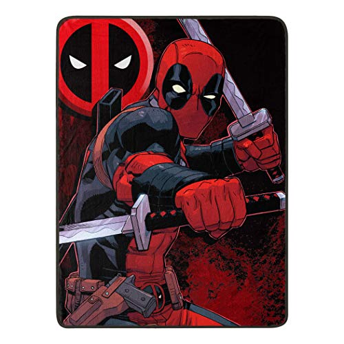Northwest Micro Raschel Throw Blanket Decke, Polyester, Swordsman, 46" by 60" Northwest Micro Raschel Throw Blanket Decke, Polyester, Swordsman, 46" by 60" von Northwest