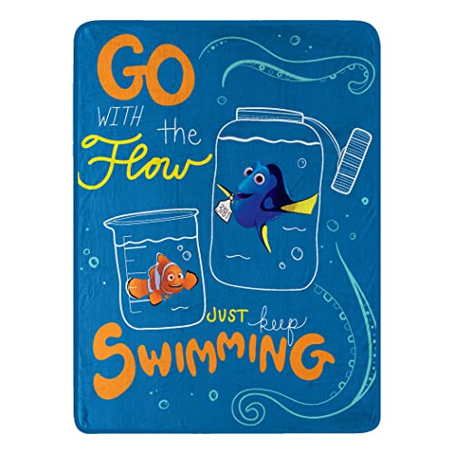 Northwest Disney's Findet Nemo Micro Raschel Überwurfdecke, 116,8 x 152,4 cm, mit The Flow Northwest Disney's Findet Nemo Micro Raschel Überwurfdecke, 116,8 x 152,4 cm, mit The Flow von Northwest