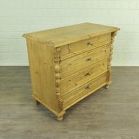 23924 Kommode Gründerzeit 1880 Massiv Kiefer Antik 23924 Kommode Gründerzeit 1880 Massiv Kiefer Antik von Nostalgiepalast