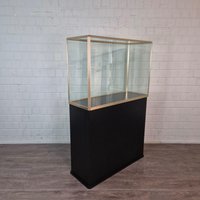 25565 Vitrine Schaukasten Messing 1, 10 M 25565 Vitrine Schaukasten Messing 1, 10 M von Nostalgiepalast