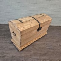 26803 Truhe Gründerzeit 1880 Massiv Kiefer Antik 26803 Truhe Gründerzeit 1880 Massiv Kiefer Antik von Nostalgiepalast