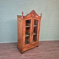 27260 Vitrine Geschirrschrank Louis Philippe 1860 Mahagoni Furniert Antik 27260 Vitrine Geschirrschrank Louis Philippe 1860 Mahagoni Furniert Antik von Nostalgiepalast