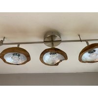 Holzlampe von NotTheNormalStuff