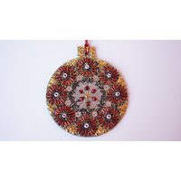 Handgemachter Weihnachtsdekoration Baum. Blumen Margeriten Mandala. Florales Muster. Geschenk Zu Weihnachten Handgemachter Weihnachtsdekoration Baum. Blumen Margeriten Mandala. Florales Muster. Geschenk Zu Weihnachten von NotaBeneMosaic