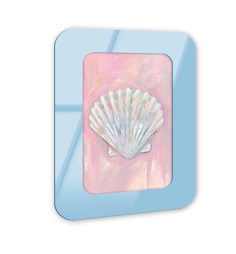 Seabed Jewel I Coastal Wall Art – Hellblauer kurviger Acryl-Wandrahmen, skulpturale, dimensionale Wandkunst, moderne Dekoration NOTORIART von NotoriArt