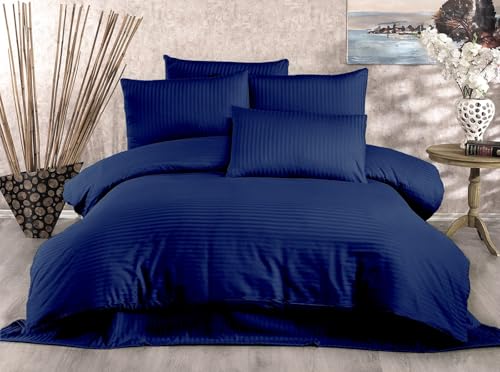 Nuit Des Rêves Dark Blue Single Quilt Cover Set (135 x 200 cm), 70% Polyester/30% Cotton, Machine Washable, 120 Thread Count, Envelope & Button Closure, Elegant Design, Twin von Nuit Des Rêves