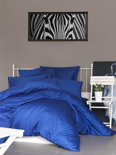Nuit Des Rêves Luxurious Dark Blue Satin Quilt Cover Set, 135 x 200 cm | 100% Cotton, 210 Thread Count, Machine Washable | Includes 1 Pillowcase, Elegant Design von Nuit Des Rêves