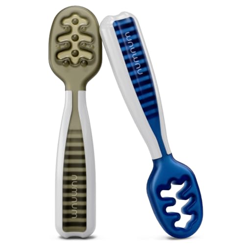 NumNum Baby Spoons Set, Essentials Pre-Spoon GOOtensils for 6+ Months, First Stage Self-Feeding Spoons for Baby Led Weaning (BLW), Silicone Toddler Utensils, BPA-Free, 2 Pack Olive/Newbury Navy von NumNum