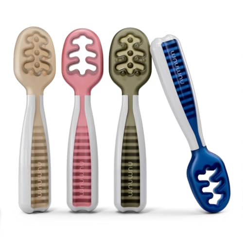 NumNum Silikon Esslernlöffel für Baby ab 6 Monate - BPA-frei - Lernlöffel und Breilöffel für BLW und Beikost - Ideales Esslernbesteck - 4 Löffel, Neutrale Farben NumNum Silikon Esslernlöffel für Baby ab 6 Monate - BPA-frei - Lernlöffel und Breilöffel für BLW und Beikost - Ideales Esslernbesteck - 4 Löffel, Neutrale Farben von NumNum