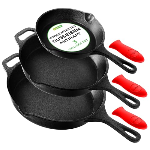 NutriChef Gusseisenpfanne Induktion – Cast Iron Pan, Cast Iron Skillet – Voreingebrante 3er Pan Set beinhaltet eine 1x Gusseisen-Pfanne 20cm, 1x Gusseiserne Pfanne 25cm, 1x Gusspfanne 30cm, Antihaft von Nutrichef