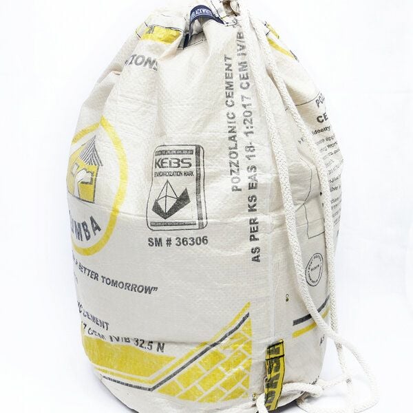 Nyuzi Blackwhite Wäschekorb | Upcycling Wäschesack, Seesack aus recyceltem Zementsack Nyuzi Blackwhite Wäschekorb | Upcycling Wäschesack, Seesack aus recyceltem Zementsack von Nyuzi Blackwhite