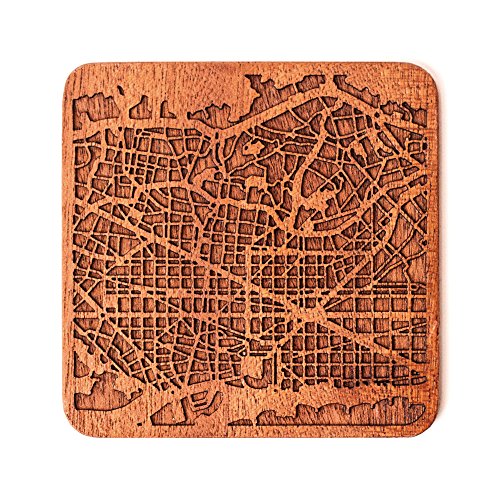 Barcelona Map Untersetzer von O3 Design Studio, 1 Stück, Sapeli-Holz-Untersetzer mit Stadtkarte, mehrere Stadt optional, handgefertigt von O3 DESIGN STUDIO