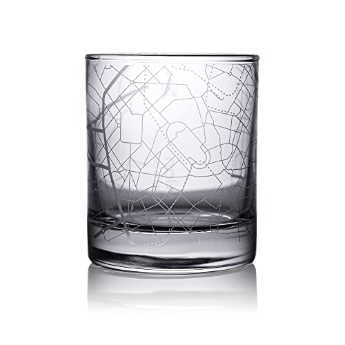 O3 DESIGN STUDIO Whiskeyglas mit Stadtkarte Mailand, einzigartiges Geschenk, 300 ml von O3 DESIGN STUDIO