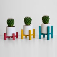 Mini Pflanzenständer Bunt Für Töpfe Bis 7 cm - in 6 Bunten Farben Erhältlich | Rot, Gelb, Grün, Türkis, Blau & Pink | Mid Century Modern Mini Pflanzenständer Bunt Für Töpfe Bis 7 cm - in 6 Bunten Farben Erhältlich | Rot, Gelb, Grün, Türkis, Blau & Pink | Mid Century Modern von OAKdesignDE