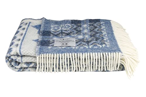 ÖJBRO VANTFABRIK "Dalarna Blå gewebte Wolldecke mit Fransen 130x220 cm Natur/blau/schwarz 100% Merinowolle Strick-Plaid Tagesdecke Quilt warm weich - Hergestellt in Schweden von ÖJBRO VANTFABRIK