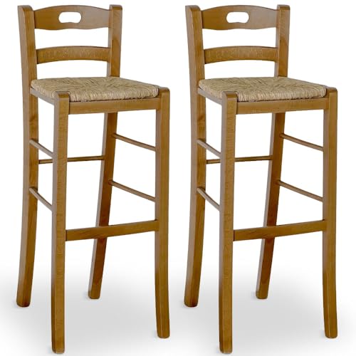 OKAFFAREFATTO MADDALONI Set mit 2 Barhockern aus hellem Walnussholz Höhe 80 cm mit Topflappen in der Rückenlehne und Sitzfläche aus Stroh OKAFFAREFATTO MADDALONI Set mit 2 Barhockern aus hellem Walnussholz Höhe 80 cm mit Topflappen in der Rückenlehne und Sitzfläche aus Stroh von OKAFFAREFATTO MADDALONI