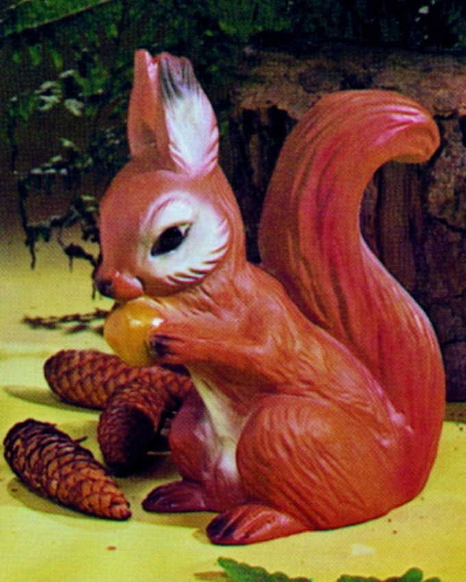 Deko Figur Eichhörnchen H 22 cm Gartenfigur Dekofigur aus Kunststoff von OM