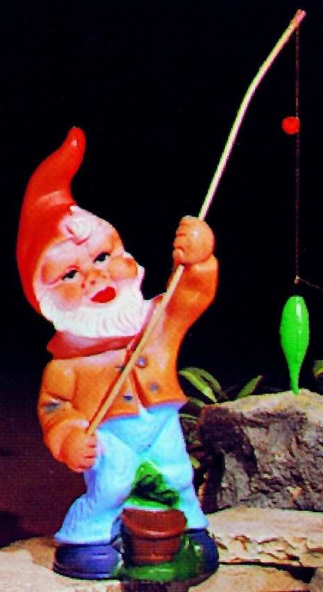 Gartenzwerg als Angler Figur Zwerg H 31 cm Gartenzwerg Gartenfigur aus Kunststoff von OM