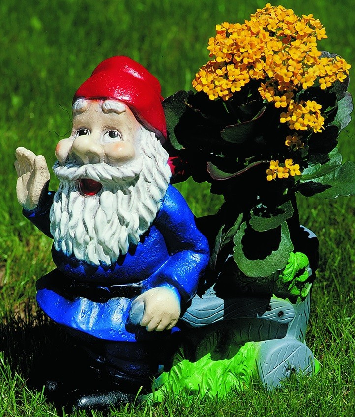 Gartenzwerg stehend mit Pflanzkarre Figur Zwerg H 34 cm Gartenfigur aus Kunststoff von OM