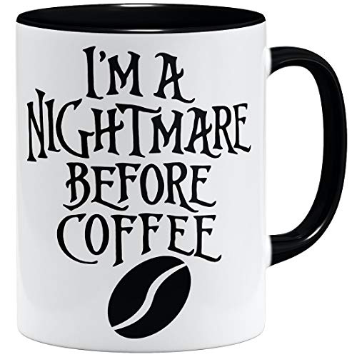 OM3® A Nightmare Before Coffee - Statement Tasse mit Spruch Weihnachten | Keramik Becher | 11oz 325ml | Beidseitig Bedruckt | Schwarz von OM3
