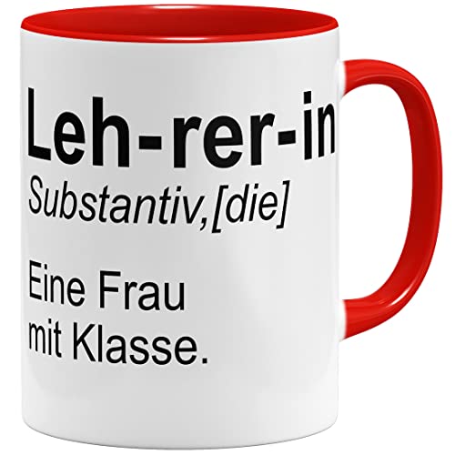 OM3® Eine Frau mit Klasse - Lehrerin Tasse mit Spruch - Lehrergeschenk | Keramik Becher | 11oz 325ml | Beidseitig Bedruckt | Rot von OM3