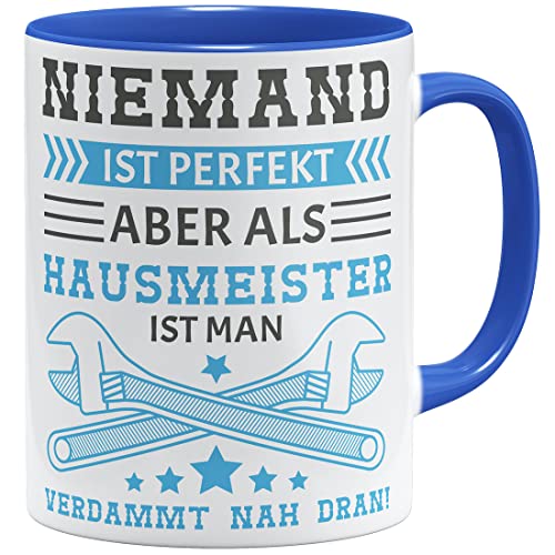 OM3® Niemand ist Perfekt aber als Hausmeister ist man verdammt nah dran Tasse mit Spruch | Keramik Becher | 11oz 325ml | Beidseitig Bedruckt | Royalblau von OM3