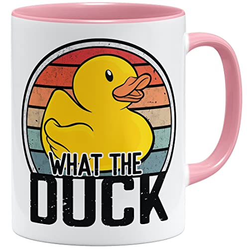 OM3® What The Duck - lustige Tasse mit Ente - Spruch - Statement | Keramik Becher | 11oz 325ml | Beidseitig Bedruckt | Rosa von OM3