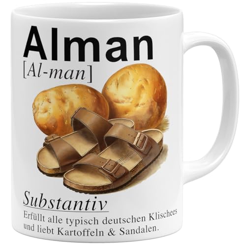 OM3® lustige Kaffee-Tasse mit Spruch - Alman - Typisch Deutsch Sandalen Kartoffeln meme I | Keramik Becher | 325ml | Beidseitig Bedruckt | Weiss von OM3