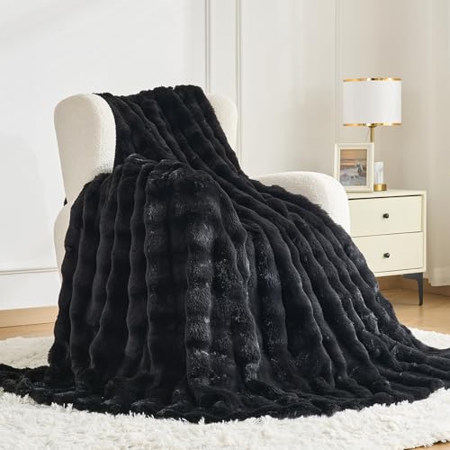 OMERAI Kuscheldecke Flauschig Bubble Decke Flauschig Weich Dicke Plüschdecke Kuscheldecke aus Kunstfell Decke für Couch Bett Sofa Waschmaschinengeeignet Kuscheldecken Schwarz 230X250CM von OMERAI