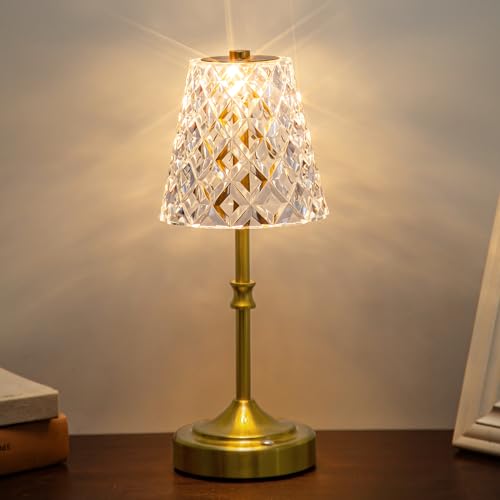 ONLYWIN LED Tischleuchte Kabellos mit Kristallklarem Acryl-Lampenschirm, 5400mAh Akku Tischleuchte mit 3-Farbige, Tischlampe Ohne Kabel für Schlafzimmer, Wohnzimmer, Esstisch(Goldenes Messing) von ONLYWIN