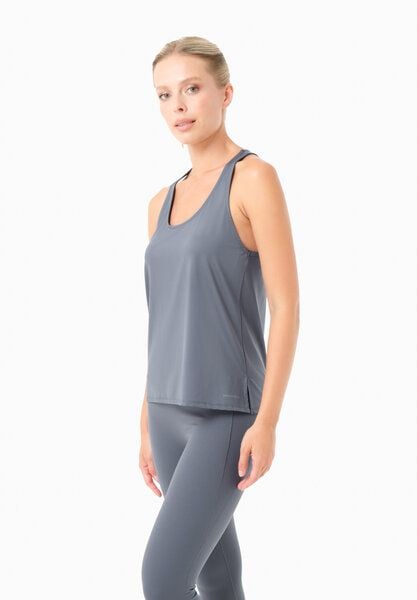 ORGANICATION TINNA | Sportliches Tanktop aus recyceltem Polyamid ORGANICATION TINNA | Sportliches Tanktop aus recyceltem Polyamid von ORGANICATION