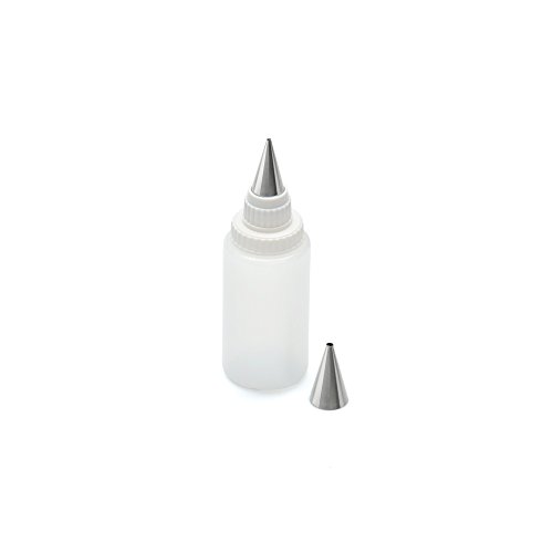 Original Kaiser Inspiration Spritzflasche mit 2 Edelstahl-Spritztüllen, Quetschflasche 75 ml, Kekse verzieren, Dekorieren, Beschriften von Torten, Kuchen, Tellerrand von ORIGINAL KAISER