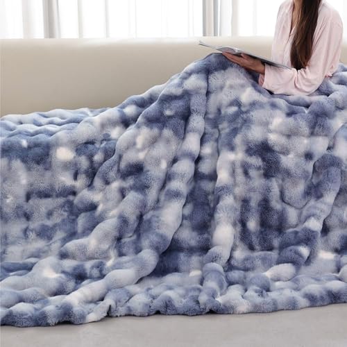 ORINOVA Kuscheldecke Flauschig Bubble Decke 150x200 cm Blau Plüschdecke Kunstfell Felldecke Flauschige Warme Decke Sofadecke Wohndecke Bett Fleecedecke ORINOVA Kuscheldecke Flauschig Bubble Decke 150x200 cm Blau Plüschdecke Kunstfell Felldecke Flauschige Warme Decke Sofadecke Wohndecke Bett Fleecedecke von ORINOVA
