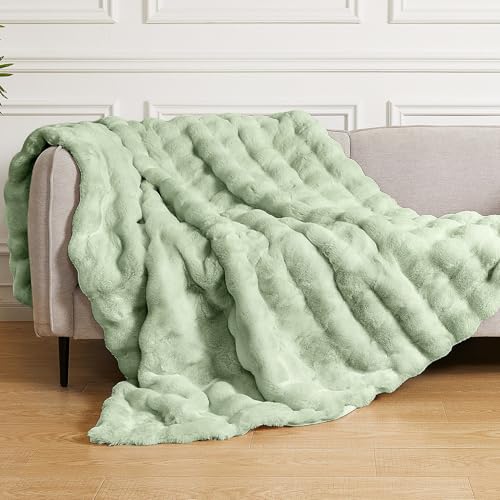ORINOVA Kuscheldecke Flauschig Kunstfell Felldecke Grün 130x150 cm Bubble Warme Decke Wohndecke Sofadecke Kuschelig Plüschdecke Bett Schlafzimmer von ORINOVA