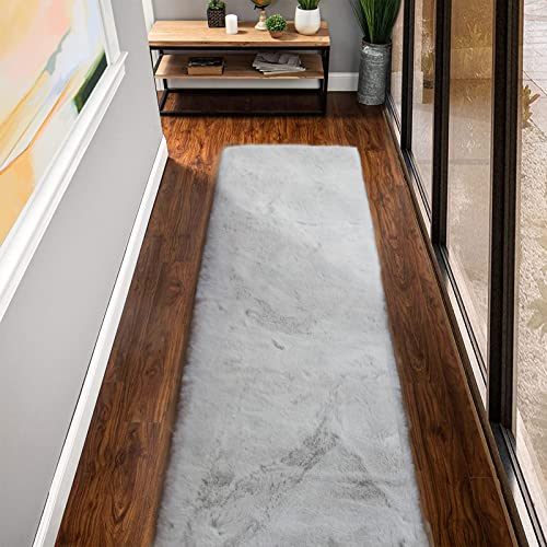 ORINOVA Teppich Flauschig Läufer 60x300 cm Grau Fellteppich Kunstfell Teppich Weich Schlafzimmer Wohnzimmer Waschbar Kurzflor Gegend Rechteckig von ORINOVA