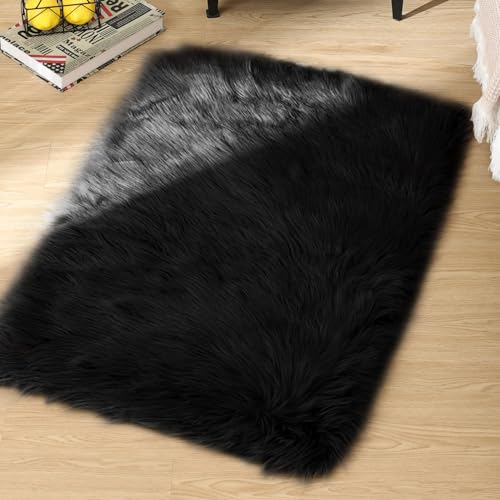 ORINOVA Teppich Schlafzimmer Schwarz Weich Flauschig 60x90 cm Fellteppich Kunstfell Kuschel Teppich Bettvorleger Wohnzimmer Klein Waschbar Deko von ORINOVA