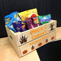 Personalisierte Halloween Kiste | Kürbisse Design Süßes Oder Saures Box Aus Holz Geschenk Für Kinder Teenager Korb Geschenke Süßigkeiten Aufbewahrung Personalisierte Halloween Kiste | Kürbisse Design Süßes Oder Saures Box Aus Holz Geschenk Für Kinder Teenager Korb Geschenke Süßigkeiten Aufbewahrung von OSSG