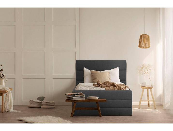 OTTO products Polsterbett Merrit, Quernaht im Kopf- und Fußteil, in 5 Breiten, auch in 220 cm Länge, grau, anthrazit OTTO products Polsterbett Merrit, Quernaht im Kopf- und Fußteil, in 5 Breiten, auch in 220 cm Länge, grau, anthrazit von OTTO-products