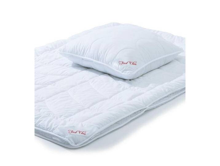 CelinaTex Bettdecke, Kopfkissen + Topper First Class Mikrofaser 4 Jahr. Decke Set 1x150x200 +Kissen 1x80x80cm, weiß, 2 St. von OTTO