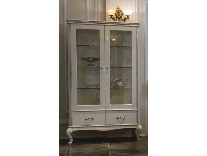 JVmoebel Vitrine Klassischer Vitrinenschrank aus Holz mit Glas, italienisches Design Made in Europa, weiß JVmoebel Vitrine Klassischer Vitrinenschrank aus Holz mit Glas, italienisches Design Made in Europa, weiß von OTTO