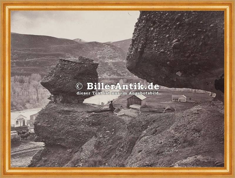 BillerAntik Kunstdruck Hanging Rock, Foot of Echo Canon Berge Felsen Natur Tal Photo M 015 Ge, (1 St) von BillerAntik