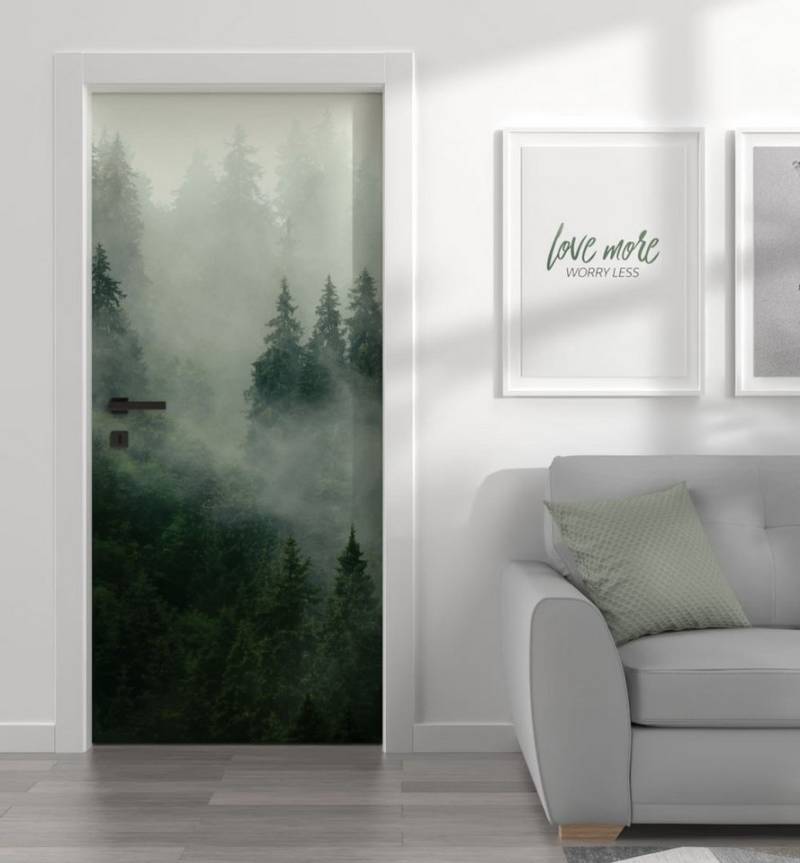 MyMaxxi Dekorationsfolie Türtapete Türposter Türfolie selbstklebend nebliger Wald Türaufkleber, (nebliger Wald, 1St.}, Klebefolie Tür aufgerollt), Selbstklebend von MyMaxxi