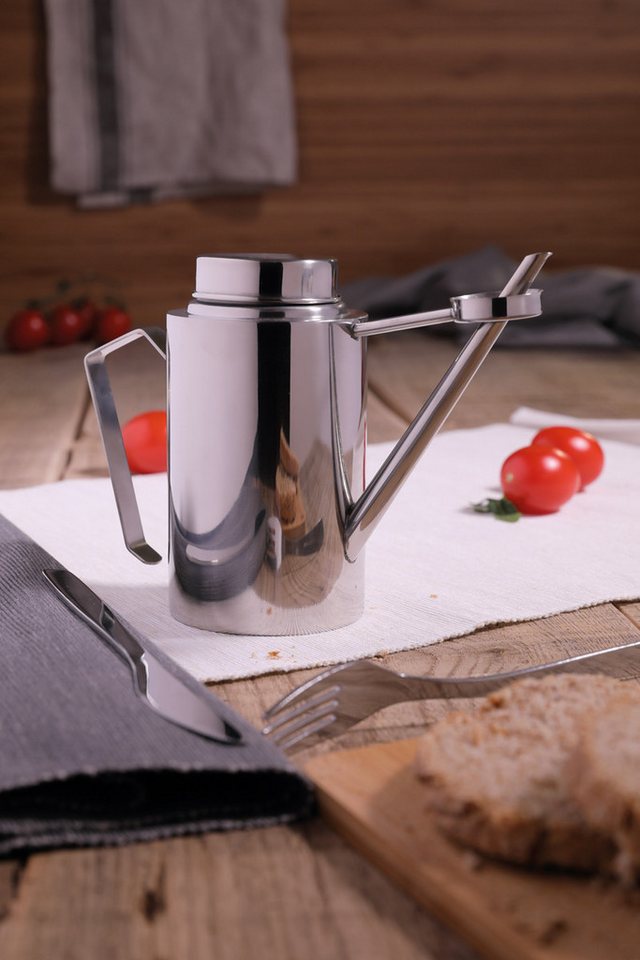 Ölkanne Olipac – Olive Oil Cruet With Handle and Spout – Stainless Steel Bo Ölkanne Olipac – Olive Oil Cruet With Handle and Spout – Stainless Steel Bo von OTTO