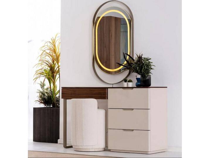 Xlmoebel Schminktisch Luxuriöses 2-teiliges Set mit einem beigen Schminktisch und Spiegel (2-St., 2tlg.Schlafzimmer Set (Schminktisch+Spiegel) von OTTO